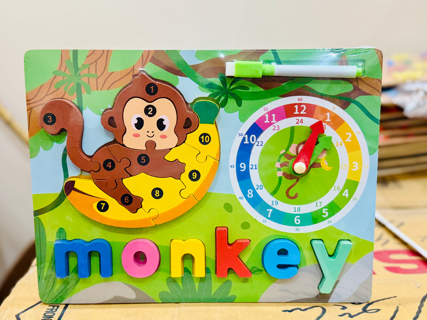 Wooden Puzzle – Explore, Imagine & Play!