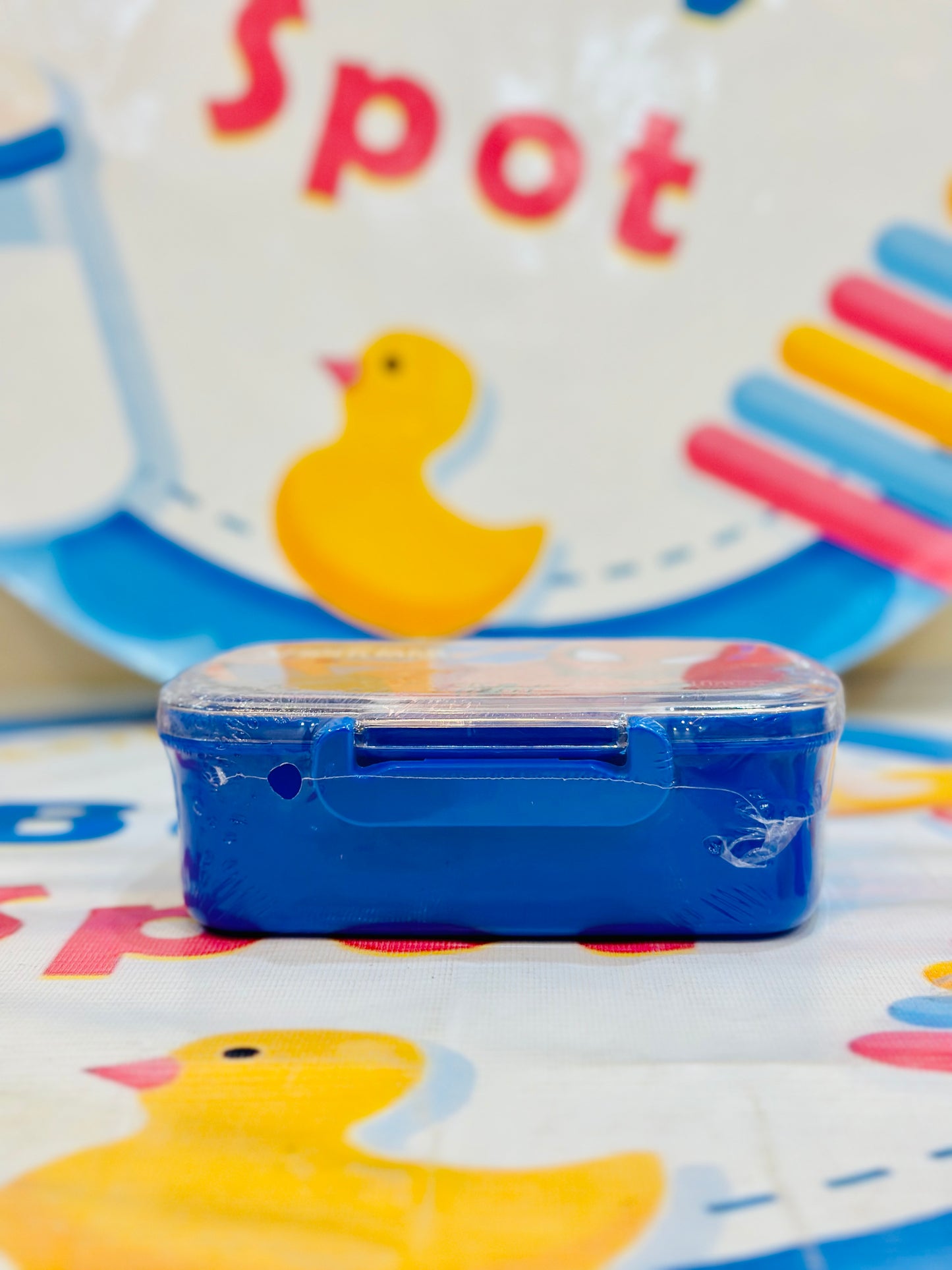 Make every lunch break exciting with our Character Lunchbox, designed to keep food fresh, secure, and fun! Featuring vibrant prints of kids' favorite characters, this durable plastic lunchbox adds a touch of adventure to every meal.