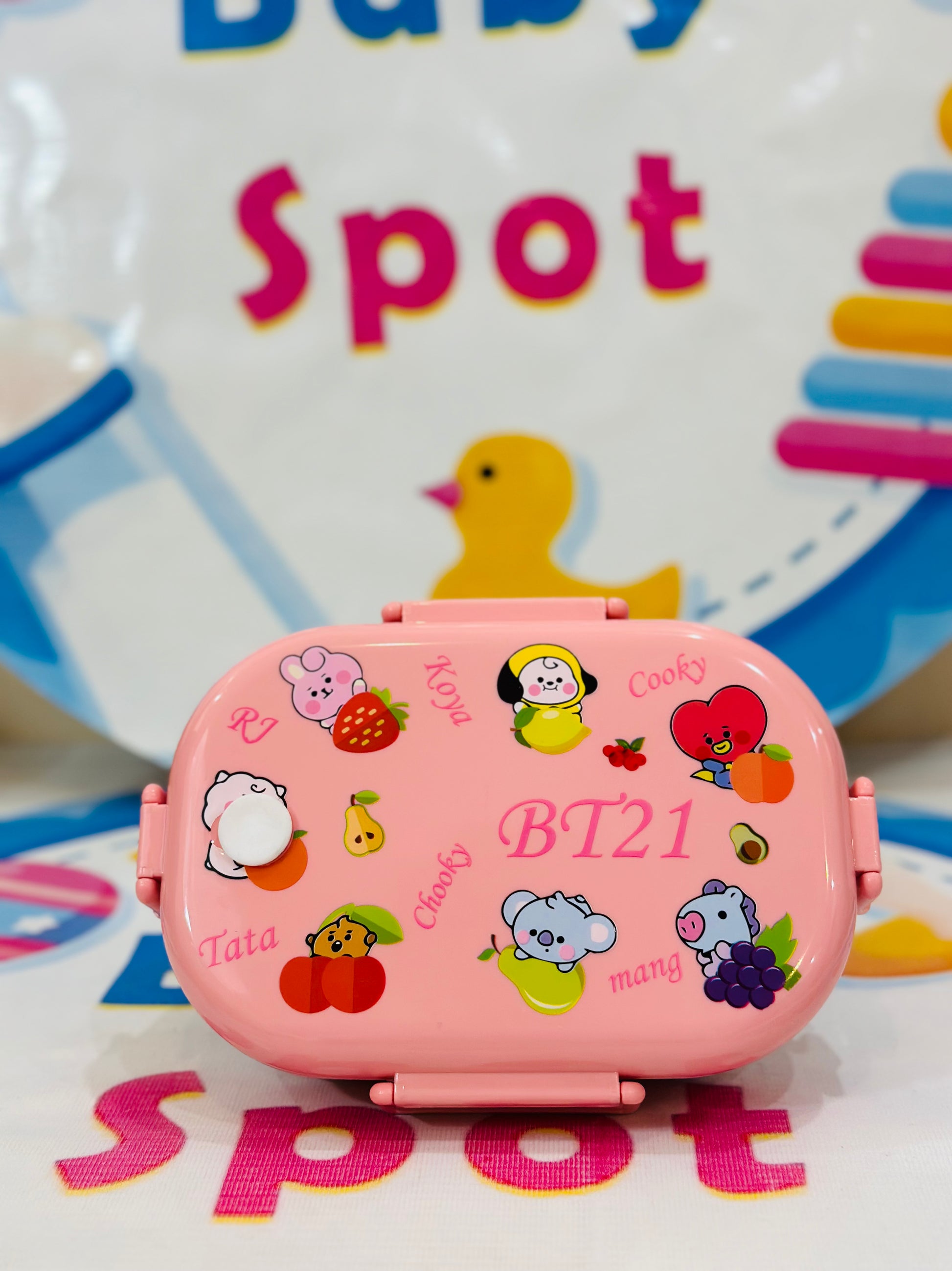 Keep your lunch hot and cool with this trending insulated lunchbox, designed to maintain the perfect temperature for your meals. Whether you prefer a warm homemade lunch or a refreshing cold snack, this versatile lunchbox has got you covered!