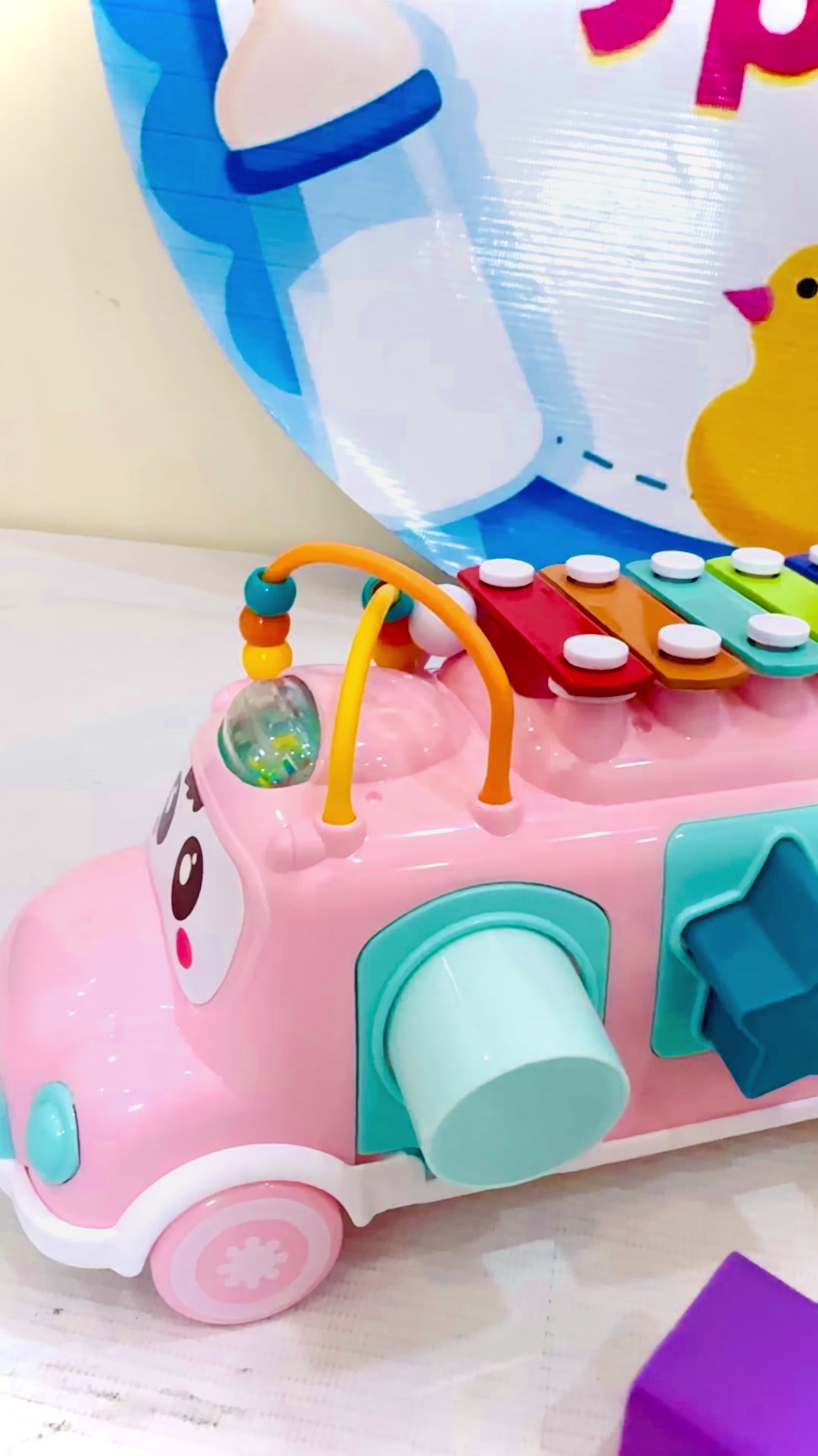 Let your little one explore the world of music and creativity with the Huanger 3-in-1 Music Xylophone Bus! Designed to entertain and educate, this multi-functional toy features a xylophone, piano keys, and shape-sorting blocks, making playtime both fun and educational.